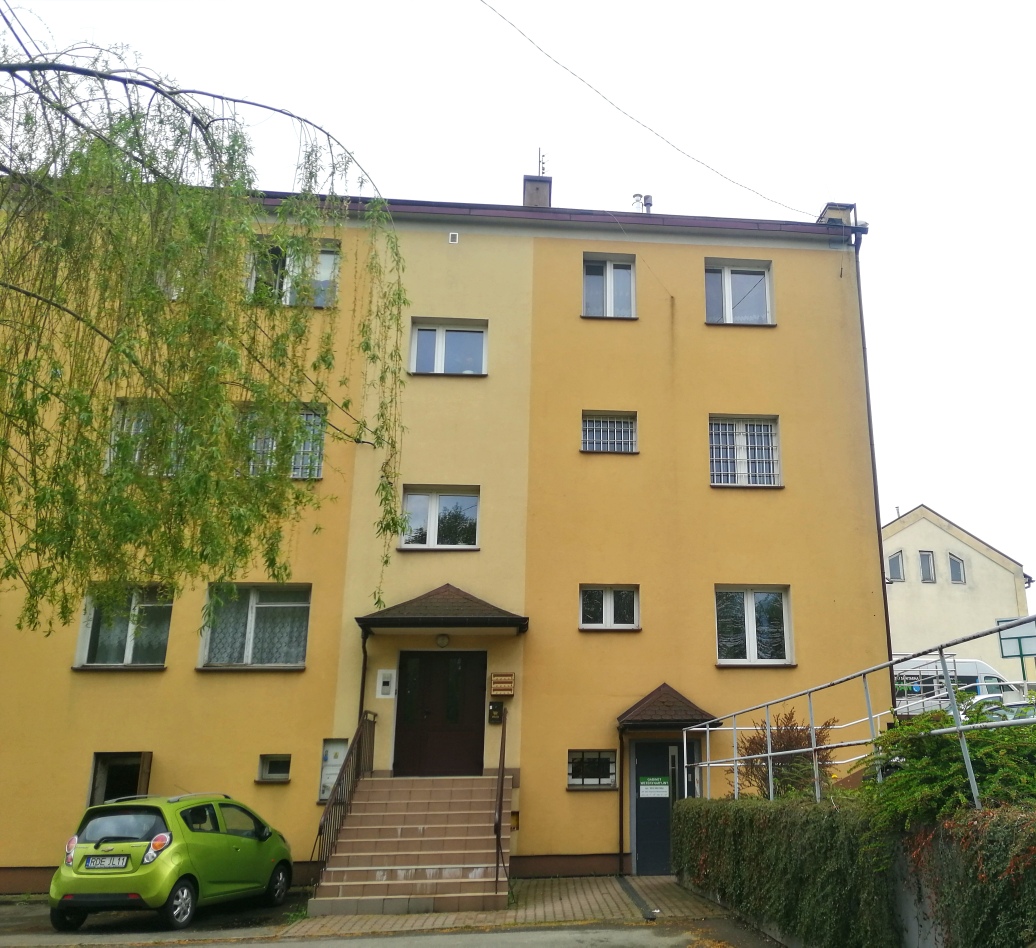 BUDYNEK KOMERCYJNY, INWESTYCYJNY, LOKALE POD MIESZKANIA LUB BIURA, SPRZEDAŻ , BRZOSTEK